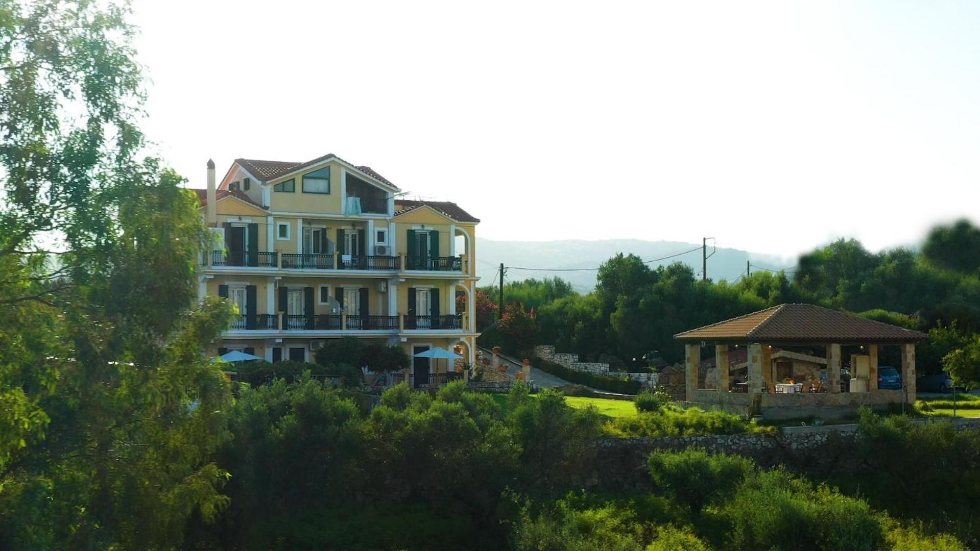 Apartamento Remenata Lixouri Exterior foto
